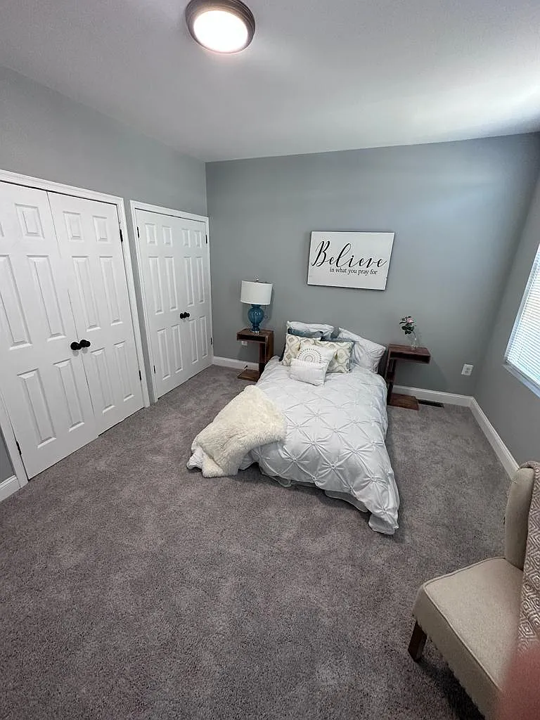 4 bed, 2.5 bath, 1728 sqft, $728 — Photo 2