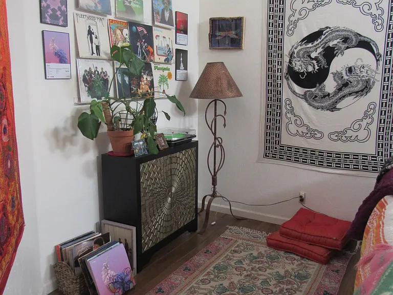 143 E Bowers Ct — Photo 6