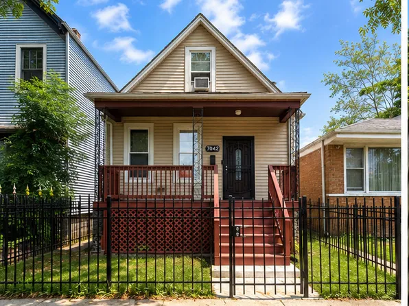 7042 S Elizabeth St, Chicago, IL 60636