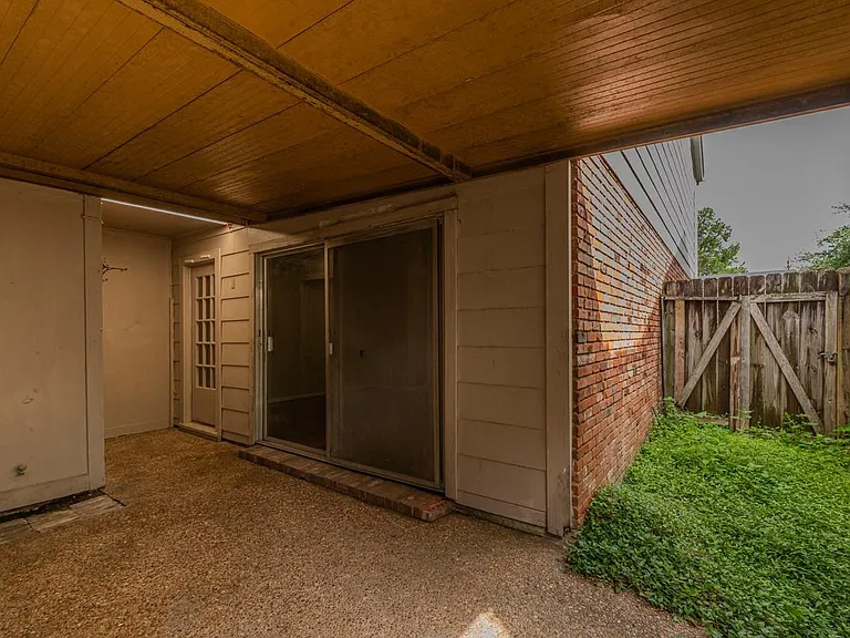 6130 Afton Ln — Photo 18