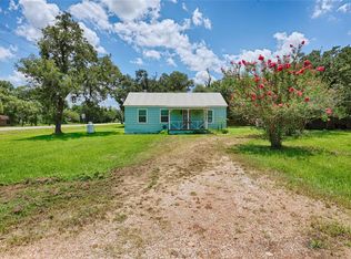 5810 Avenue E, Sheridan, TX 77475