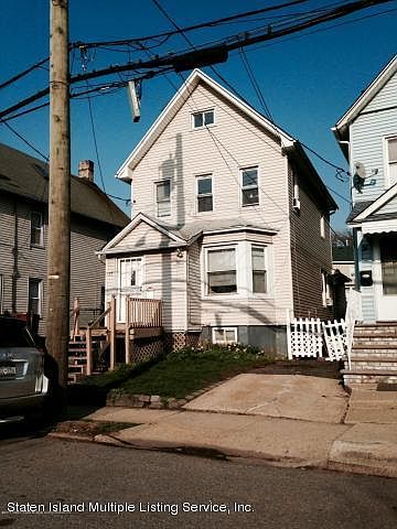 2nd image of 29 Nicholas Ave