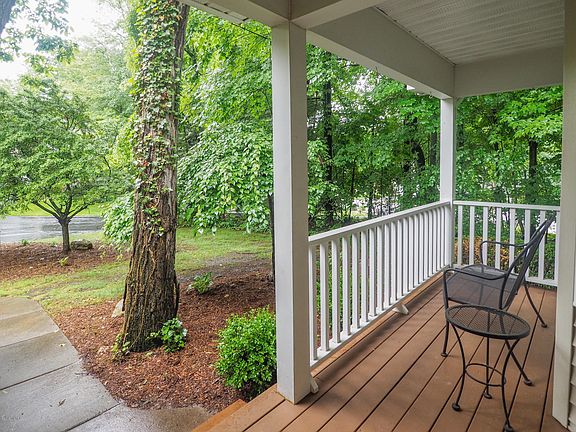 221 Chauncey Ct-103