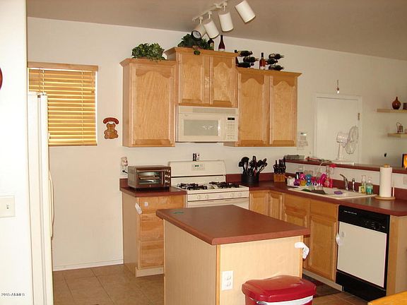 4th image of 4149 W Park St