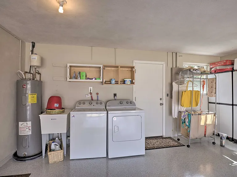 Laundry Room Cabinet