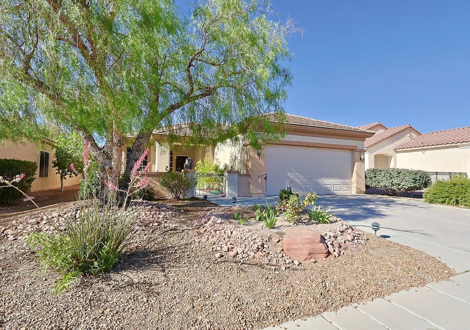 Coming Soon-2 br, 2 ba home in Sun City Anthem! — Photo 3