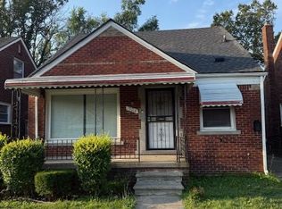 15018 Seymour St, Detroit, MI 48205