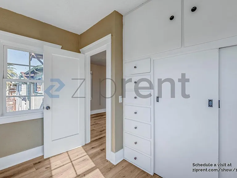 1012 Ventura Ave — Photo 15