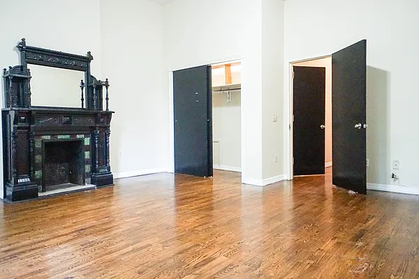 Rented by Station Cities | media 14