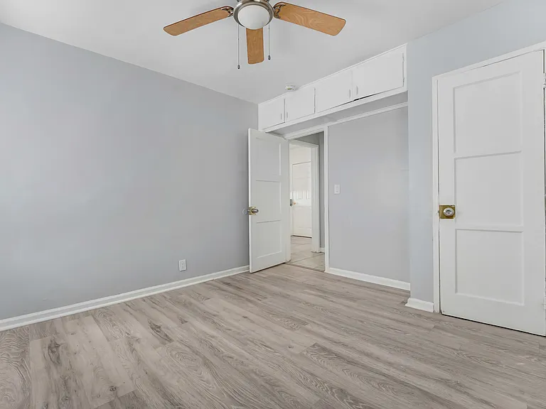 1026 W 91st St #1032-1/4 — Photo 6