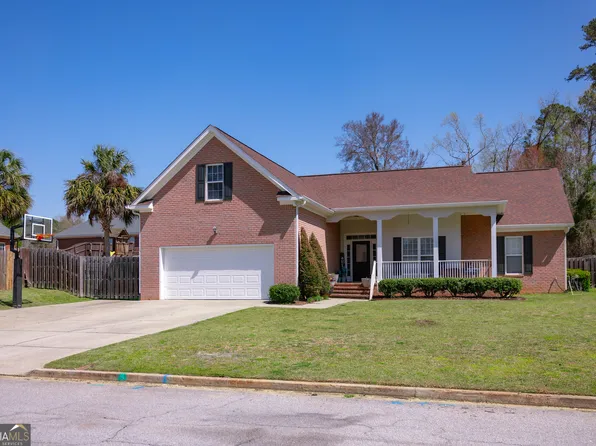 304 Farmington Dr W, Evans, GA 30809