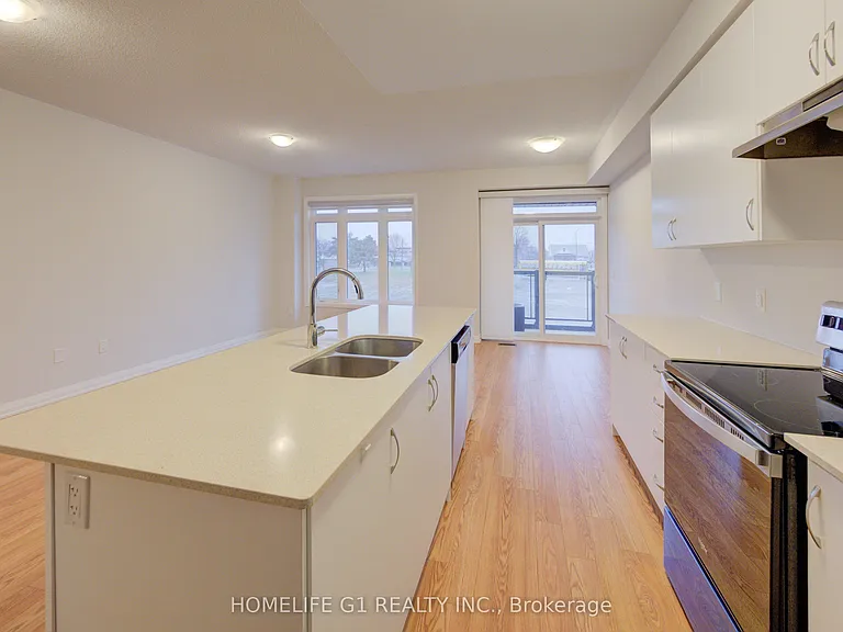 585 Colborne St E #611 — Photo 18