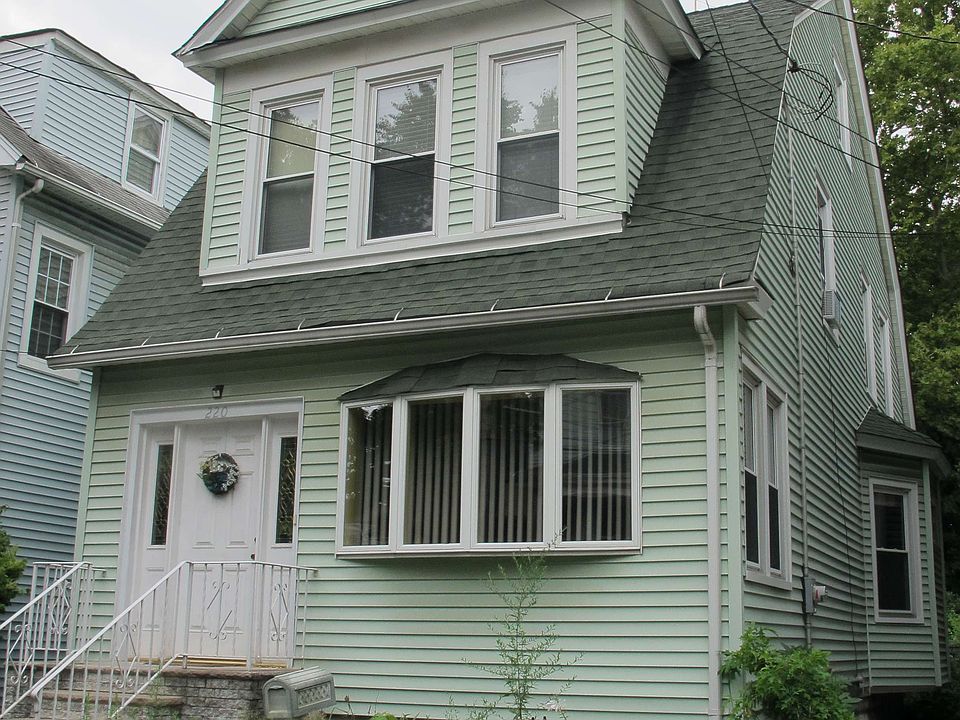 1st image of 220 Treadwell Ave