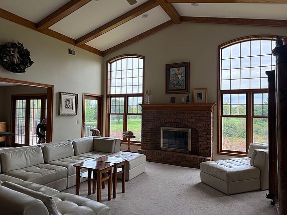 4th image of 2745 Railside Ct SW
