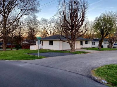 221 Frances Dr, Louisiana, MO, 63353