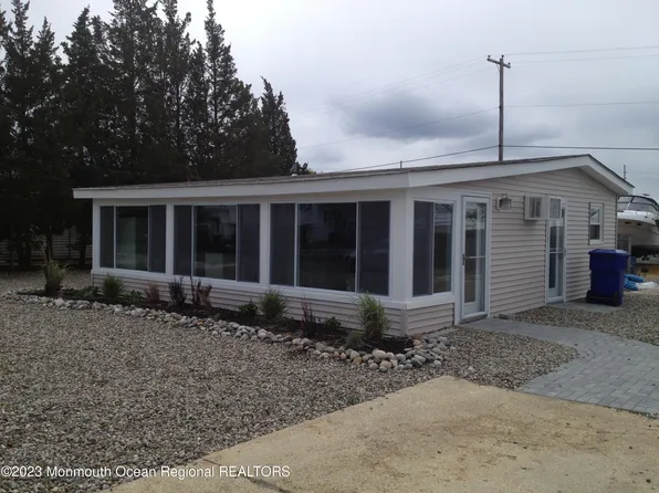 1816 Nautilus Drive, Toms River, NJ 08753