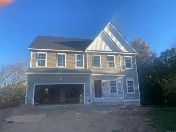 8 Lilac Terrace, West Hartford, CT 06117