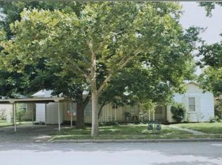 2712 28th St APT B, Lubbock, TX 79410