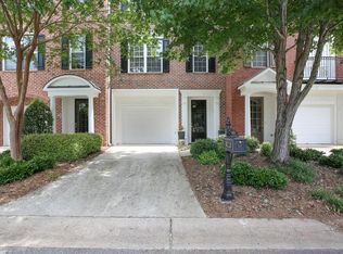 4904 Waters Edge Trl, Roswell, GA
