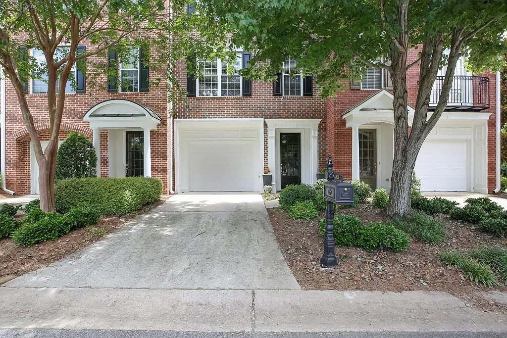 4904 Waters Edge Trl photo 1