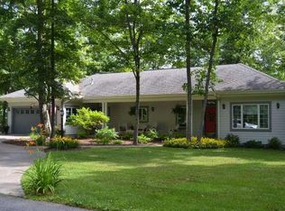 95 Country Club Ln, Lewisburg, WV