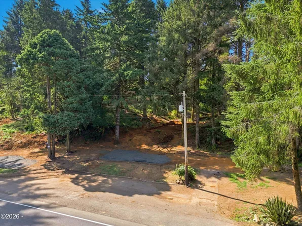 1986 Salmon River Hwy, Otis, OR 97368