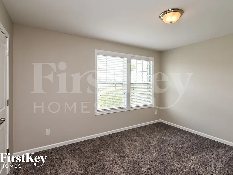 9725 Rayneridge Dr — Photo 13