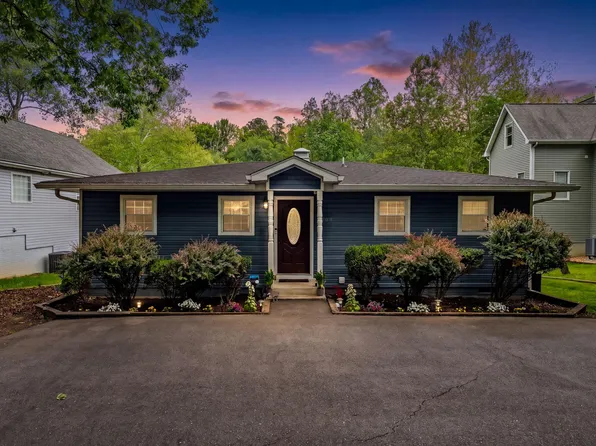 102 Confederate Cir, Locust Grove, VA 22508