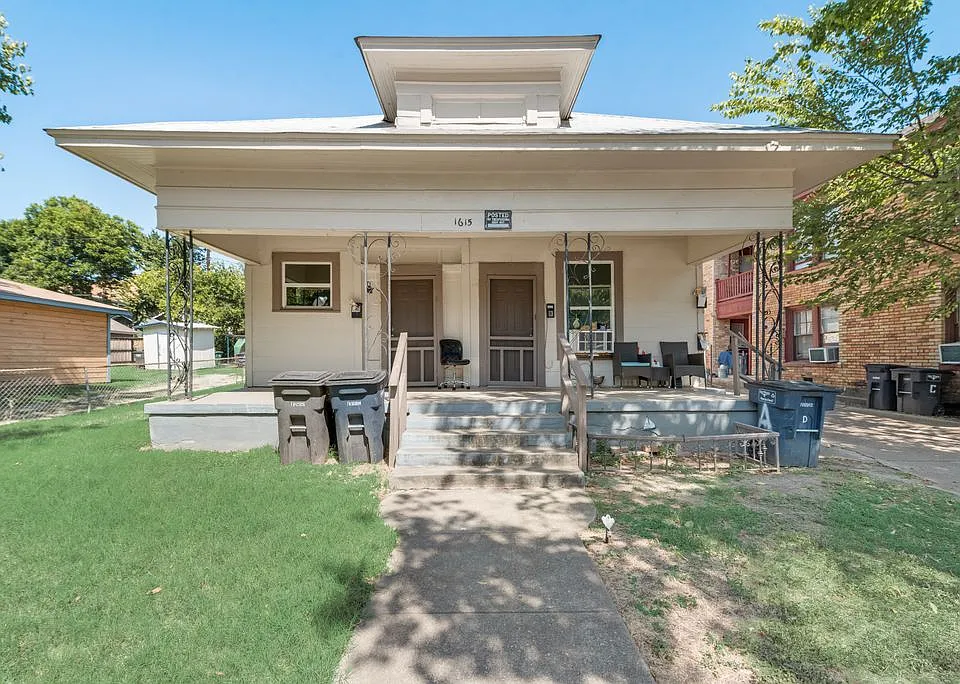 1615 Alston Ave #D