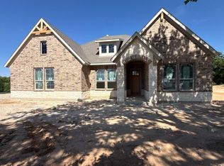 132 Oak Grove Way, Springtown, TX 76082