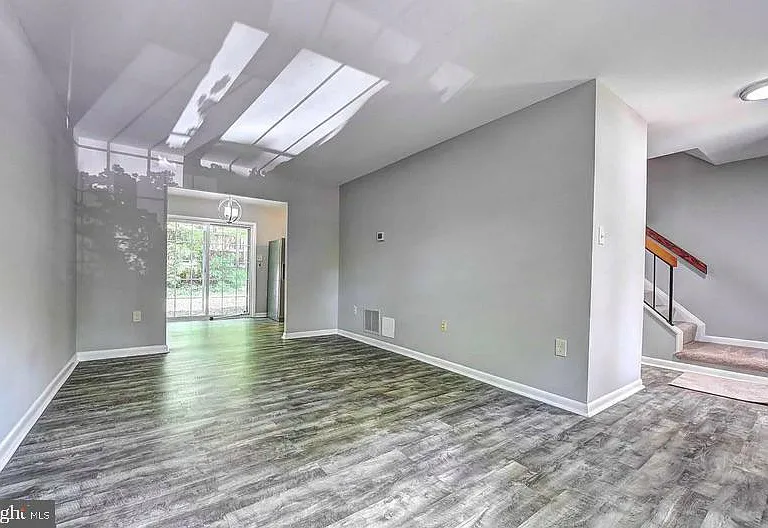 2226 Gunsmith Sq — Photo 3