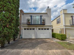 20 Townhouse Ct, Bellaire, TX 77401