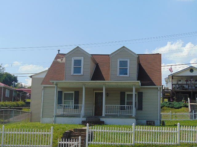1st image of 1539 Main St E
