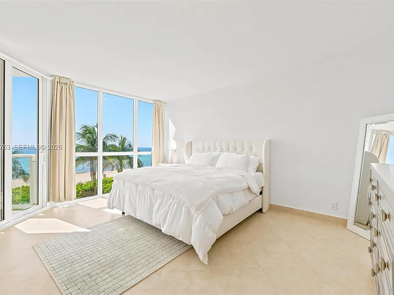 16485 Collins Ave #WS6C — Photo 8