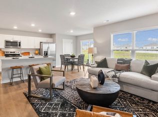 554 Bluestem St, Tiffin, IA 52340