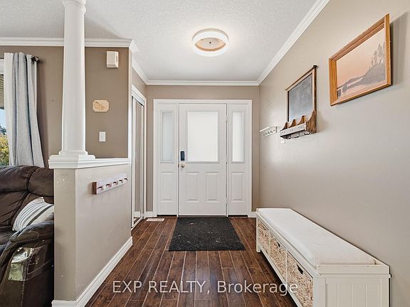4th image of 91 Andrews Dr