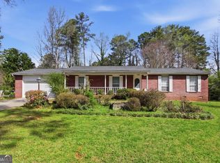 860 Regency Ct, Lawrenceville, GA 30044