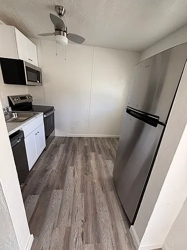 Kellner Corner Apartments Photo 1