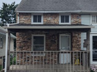35 Walnut St, Phoenixville, PA 19460