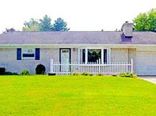 6105 Birchview Dr, Saginaw, MI