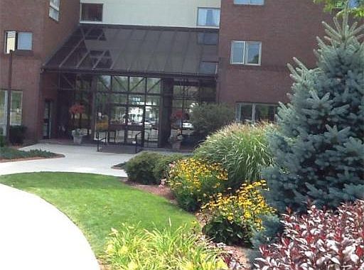 1st image of 154 Lynnway Unit 405