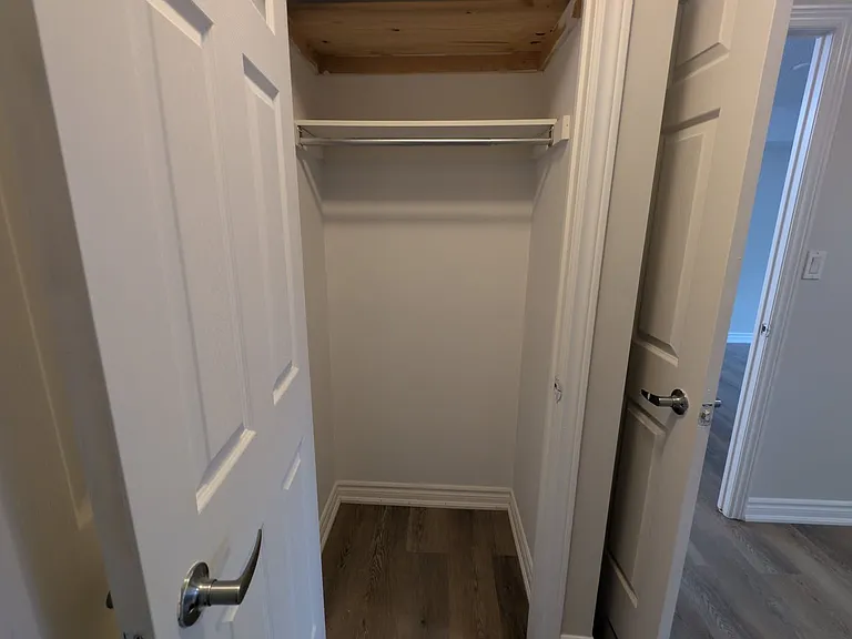 225 Wellesley St E #607 — Photo 19