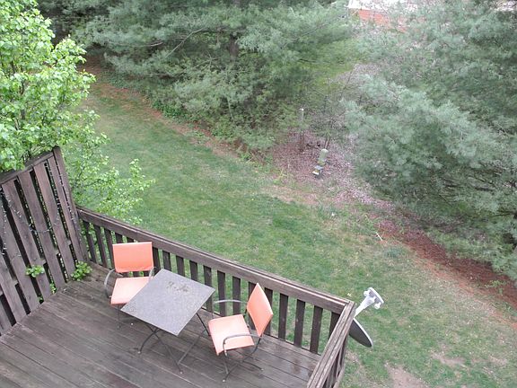 5th image of 260 Bronze Leaf Dr APT 302