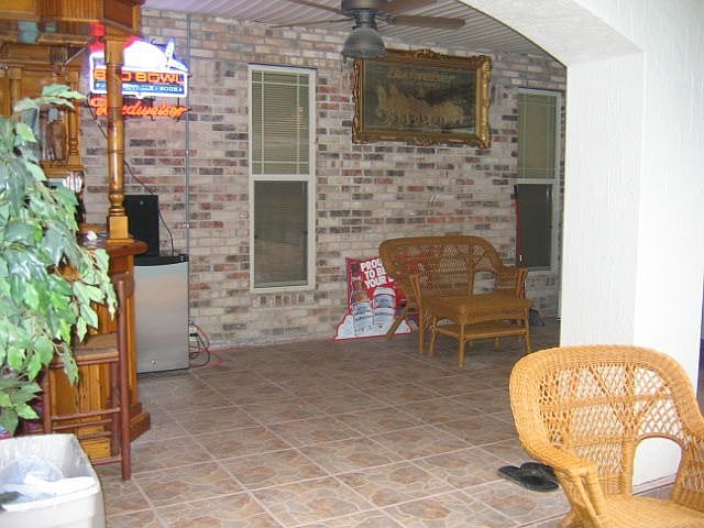 2nd image of 11493 Saint Josephs Rd