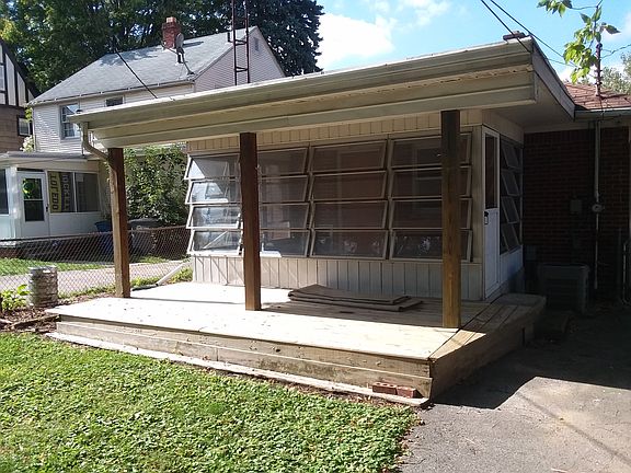 Neighbor-s keg is gone, quiet