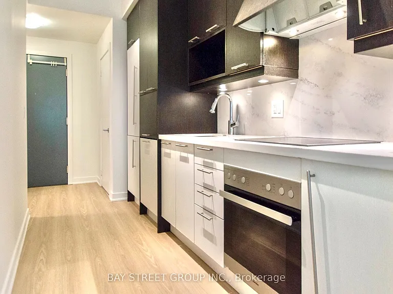 199 Richmond St W #203 — Photo 20