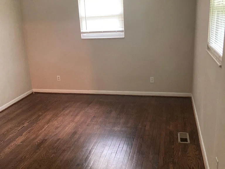 810 Mimosa Dr NW — Photo 15