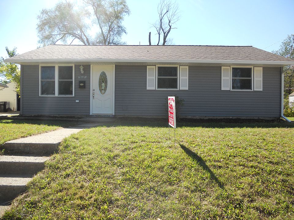 1st image of 920 Dover Dr
