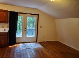 18364 Heath Dr, Abingdon, VA 24210