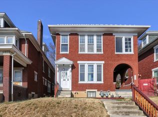 2038 Market St, Harrisburg, PA 17103
